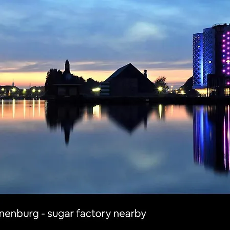 Horská chata Cozy Tiny House With Jacuzzi , Garden And Free Parking Near Amsterdam Vijfhuizen