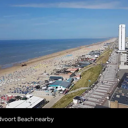 Cozy Tiny House With Jacuzzi , Garden And Free Parking Near Amsterdam
