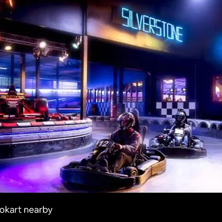 Cozy Tiny House With Jacuzzi , Garden And Free Parking Near Amsterdam