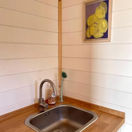 Cozy Tiny House With Jacuzzi , Garden And Free Parking Near Amsterdam Horská chata