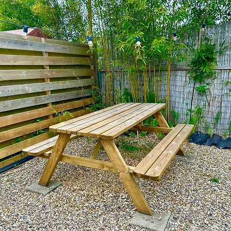 Cozy Tiny House With Jacuzzi , Garden And Free Parking Near Amsterdam *