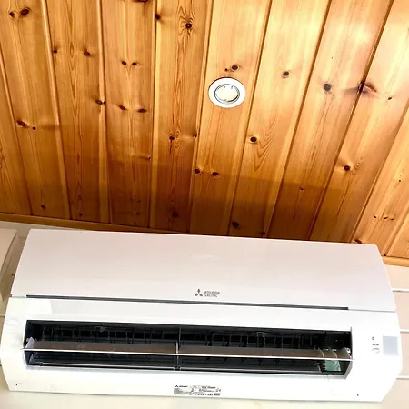 Cozy Tiny House With Jacuzzi , Garden And Free Parking Near Amsterdam Vijfhuizen