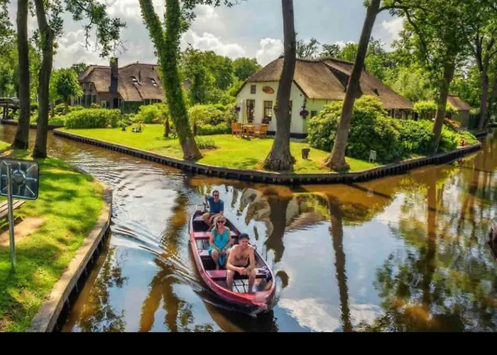 Chalet “New tiny house in Vijfhuizen”