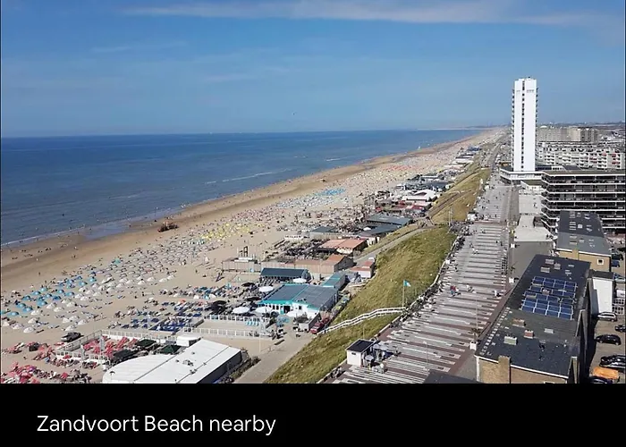 “New tiny house in Vijfhuizen”
