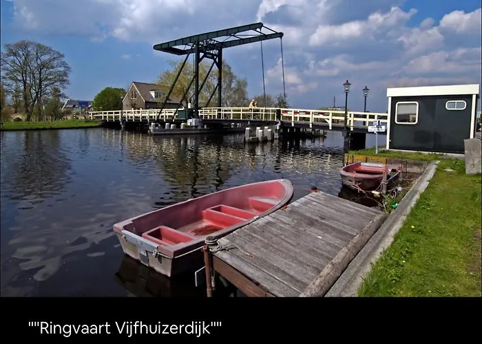 “New tiny house in Vijfhuizen” Chalet *