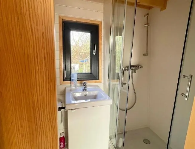 “New tiny house in Vijfhuizen”