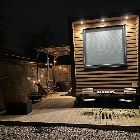 Chalet Tiny House With Garden And Jacuzzi Near Amsterdam Vijfhuizen