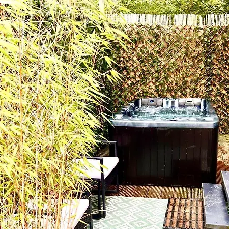 Tiny House With Garden And Jacuzzi Near Amsterdam Chalet *